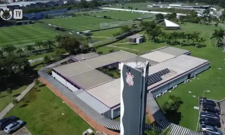 Corinthians responde a denúncias de irregularidades na base
