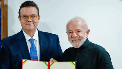 Oposição critica ministro da Previdência no governo Lula