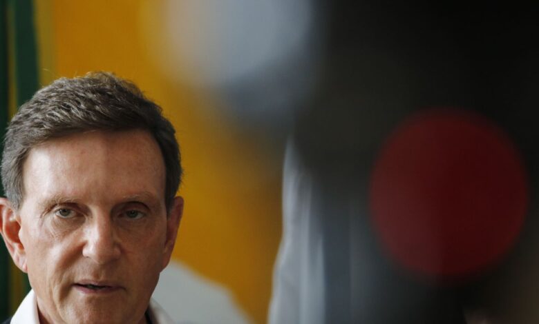 STF bloqueia bens de Crivella por improbidade administrativa