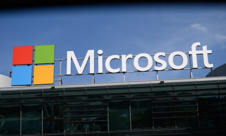 Microsoft prevê restrições de capacidade de IA em software enterprise no trimestre