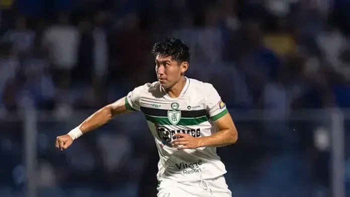 STJD julga Miguelito por injúria racial em clássico decisivo