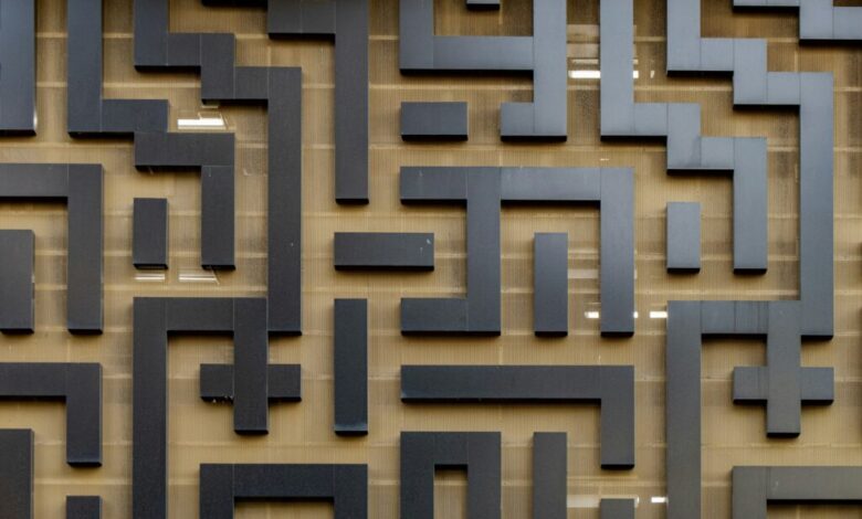 Algoritmos de reinforcement learning avaliam desempenho em modelagem tabular
