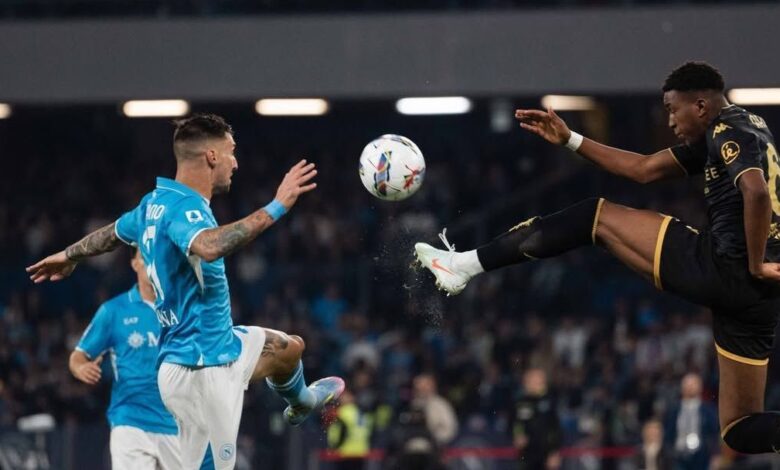 Napoli empata em casa e Inter se aproxima do título