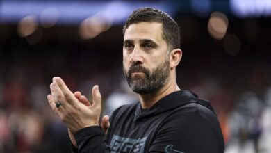 Eagles mantêm técnico Nick Sirianni após título do Super Bowl
