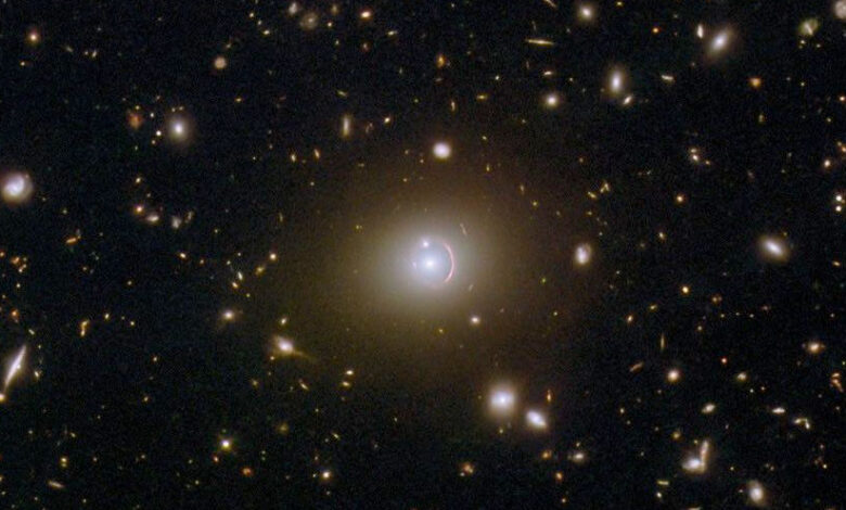 NASA observa galáxias em toda a vastidão do espaço