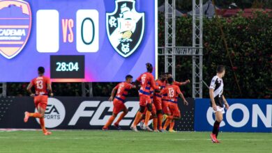 Vasco sofre derrota e complica campanha na Sul-Americana
