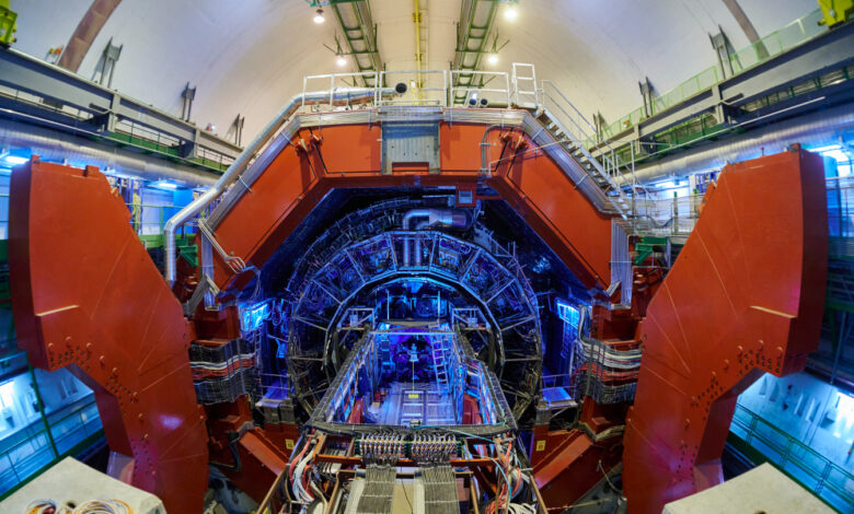 CERN transforma chumbo em ouro com colisões no LHC