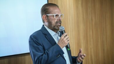 Clubes apoiam Reinaldo Carneiro Bastos na CBF em vitória coletiva