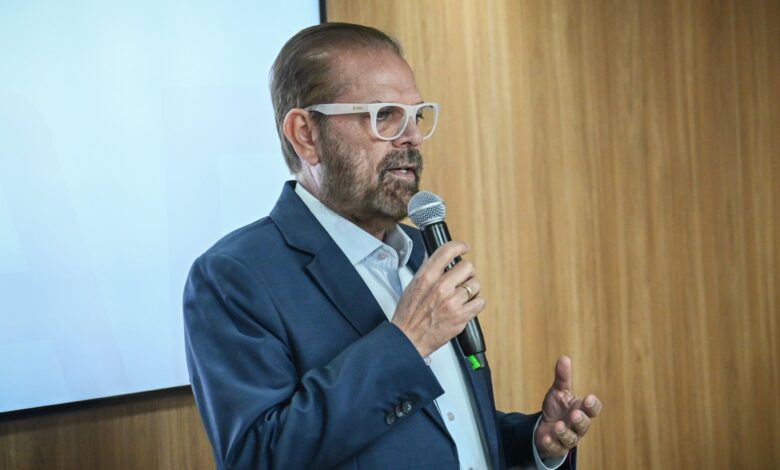 Clubes apoiam Reinaldo Carneiro Bastos na CBF em vitória coletiva