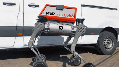 Veho e RIVR testam robô para entrega de pacotes