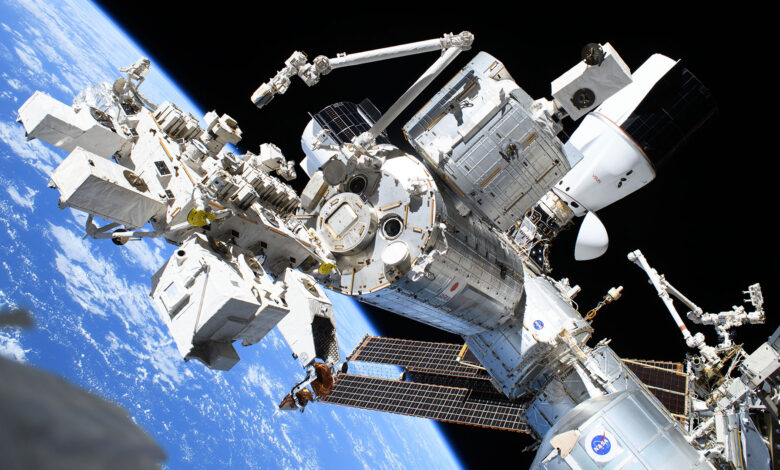 NASA revela foto do dia com vista da órbita terrestre para 6 de maio de 2025