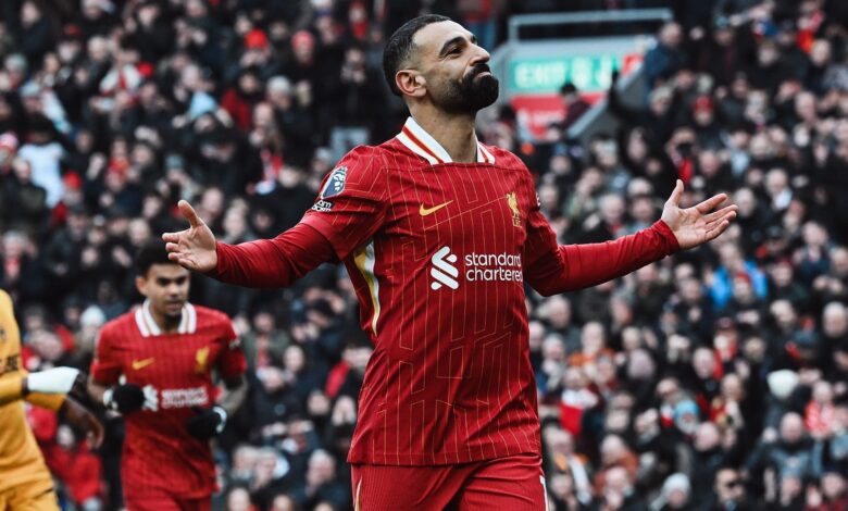 Mohamed Salah elege melhor canhoto em vitória histórica