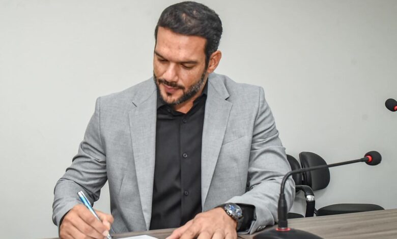 Xaud revela bastidores da saída de Ednaldo em clássico tenso