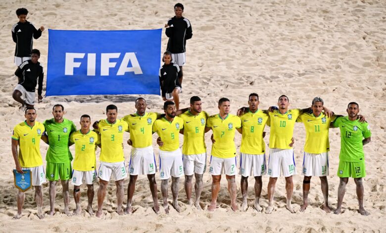 Seleção conquista hepta em título no futebol de areia