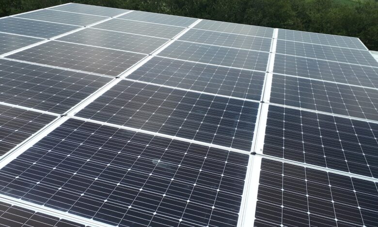 Descoberta de gadgets ilegais em tecnologia solar chinesa