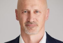 GM contrata cofundador da Aurora como novo CPO de EVs