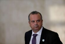 Senador solicita ao MPF investigação sobre exclusão pela AGU em ação política