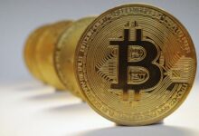 Demanda por ativos digitais leva Bitcoin a US$ 102 mil