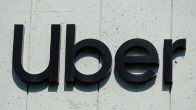 Uber testa app simplificado nos EUA para ampliar mercado de idosos