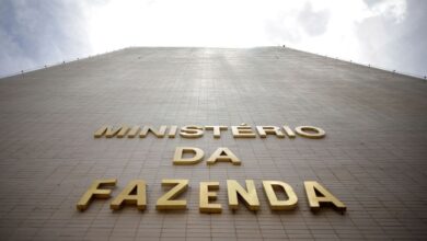 Oposição critica governo após recuo em regras do IOF