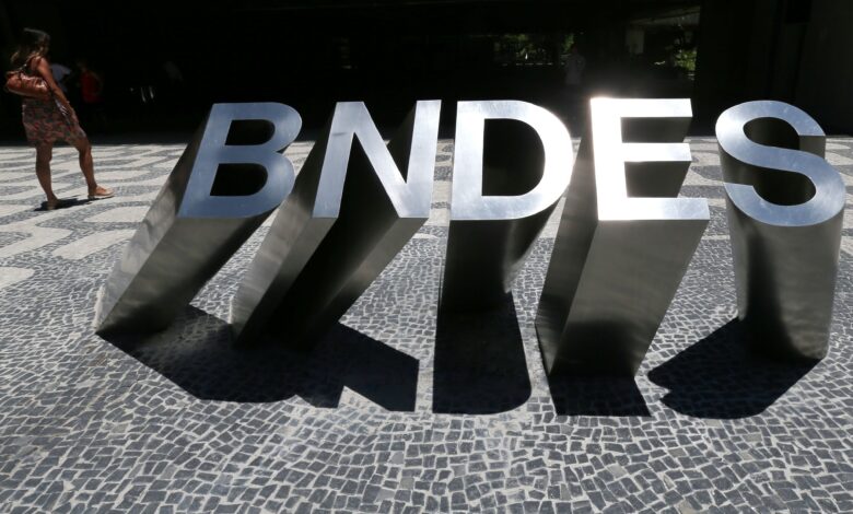BNDES abre portas para estados investir em economia