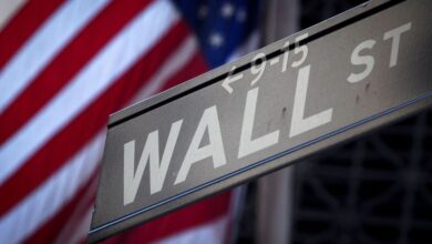 Mercado avança com balanços; Nasdaq recua sob pressão de big techs