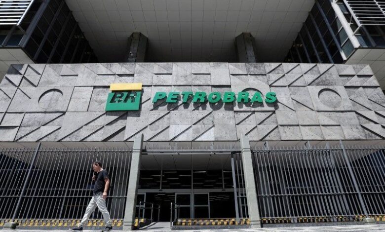 Petrobras registra lucro de R$ 48,6 bi no mercado em crescimento