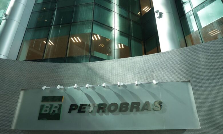 Petrobras aprova R$11,7 bi em remuneração aos acionistas
