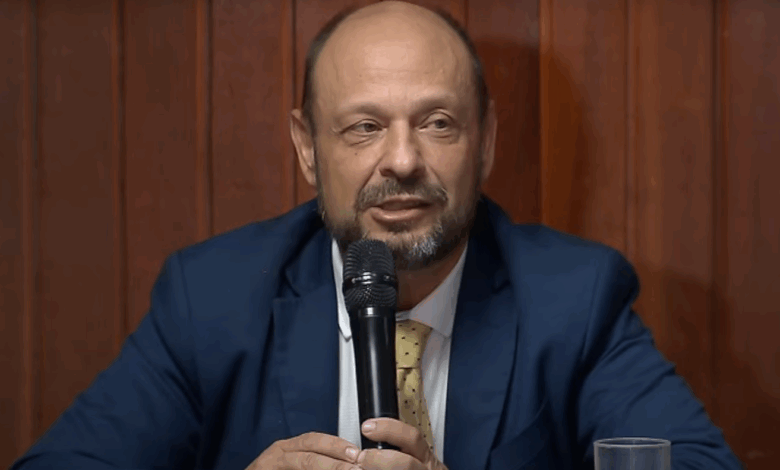 INSS aposta em fraude para ressarcir aposentados em governo