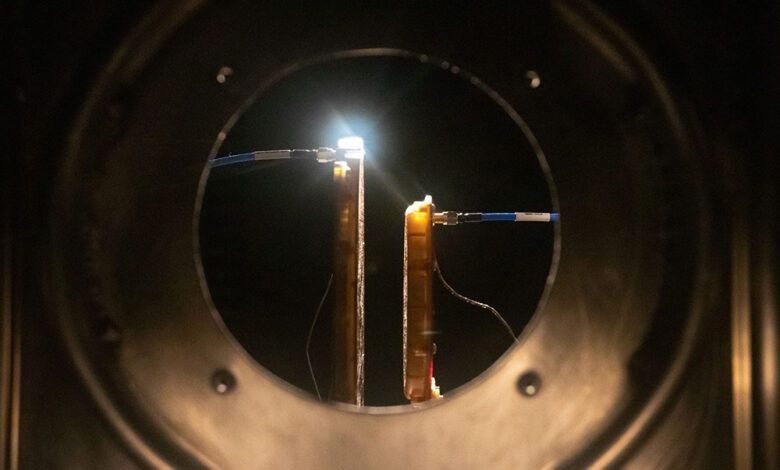 Astrobotic e WiBotic testam sistema de carregamento de robôs lunares