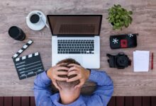 IA revela influência de gênero e nacionalidade em suspeita no freelance writing