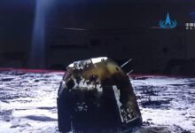 NASA descobre novos segredos da lua em pequena esfera de vidro