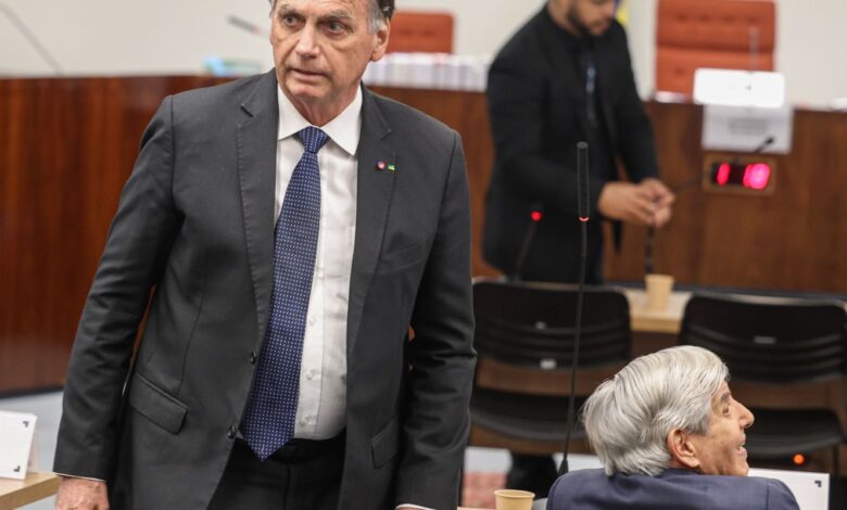 STF ouve Bolsonaro sobre suposto plano de golpe de Estado