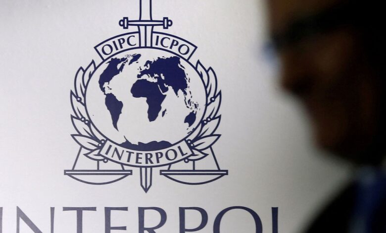 PF solicita inclusão de Zambelli na lista da Interpol