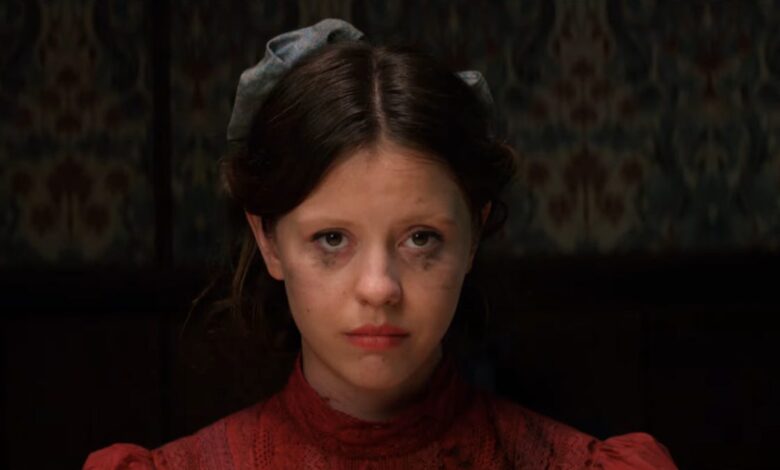 Starfighter contrata Mia Goth para filme com Ryan Gosling