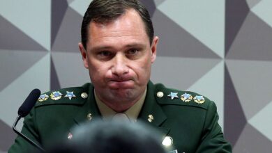 STF nega recurso de Bolsonaro para anular delação de Cid
