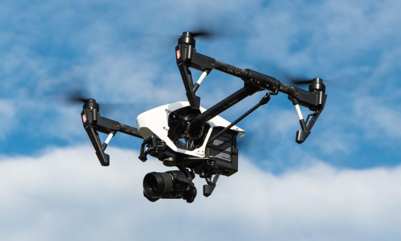 ML melhora controle de drones autônomos em ambientes incertos