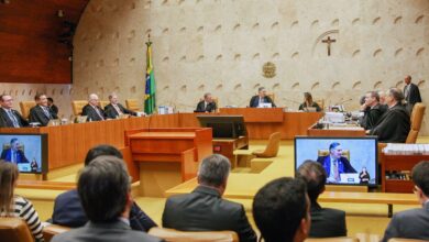STF suspende julgamento sobre responsabilização das redes sociais