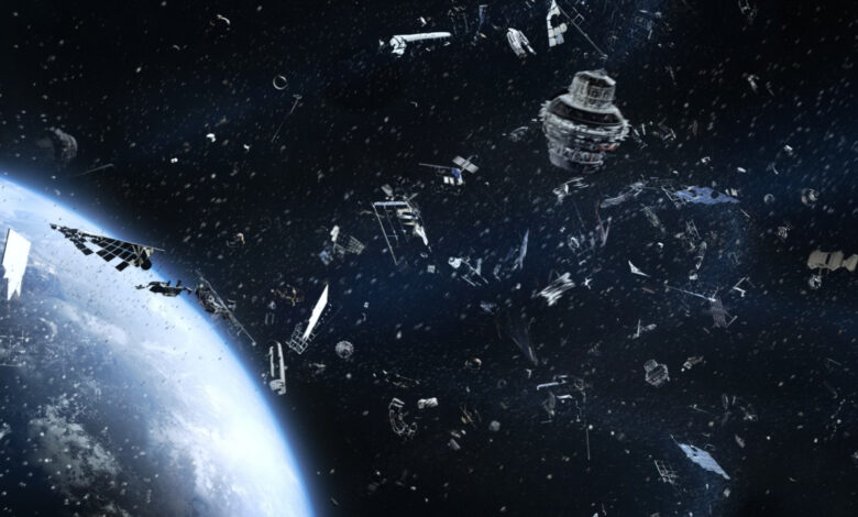 Satélites em órbita se desintegram, seguro não cobre danos