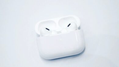 Apple lança AirPods Pro 3 após atraso da AI Siri