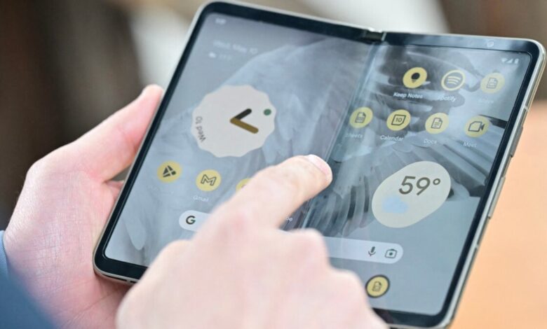 Apple deve lançar iPhone dobrável após avanço do Android