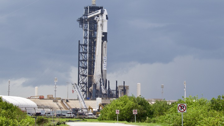 NASA adia missão da SpaceX devido a vazamento na ISS