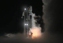 SpaceX lança satélites Starlink no primeiro voo do sábado