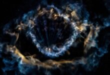 SpaceX lança foguete e cria anel nebuloso no céu