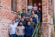 Synthflow AI se destaca no mercado de software B2B