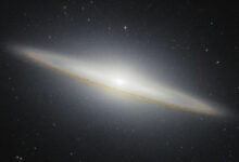 In the new Webb/NIRCam image, the Sombrero galaxy’s huge bulge, the tightly packed group of stars at the galaxy’s center, is illuminated, while the dust in the outer edges of the disk blocks some stellar light. Image credit: NASA / ESA / CSA / STScI.