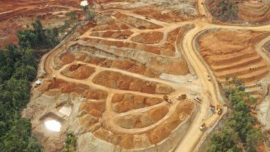 Planta de bateria elétrica ameaça tribo indígena da Indonésia