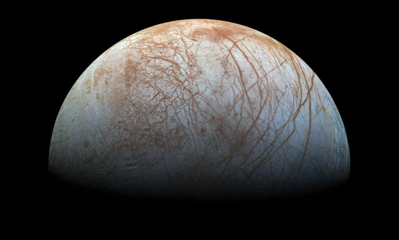 NASA investiga sobrevivência de vida em lua Europa