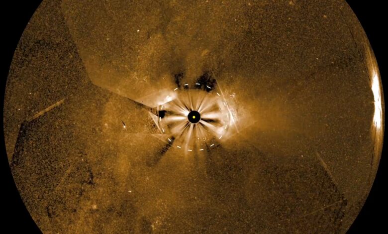 NASA registra explosões solares colossais em vídeo
