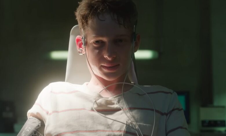 The Institute ganha novo trailer com foco em streaming